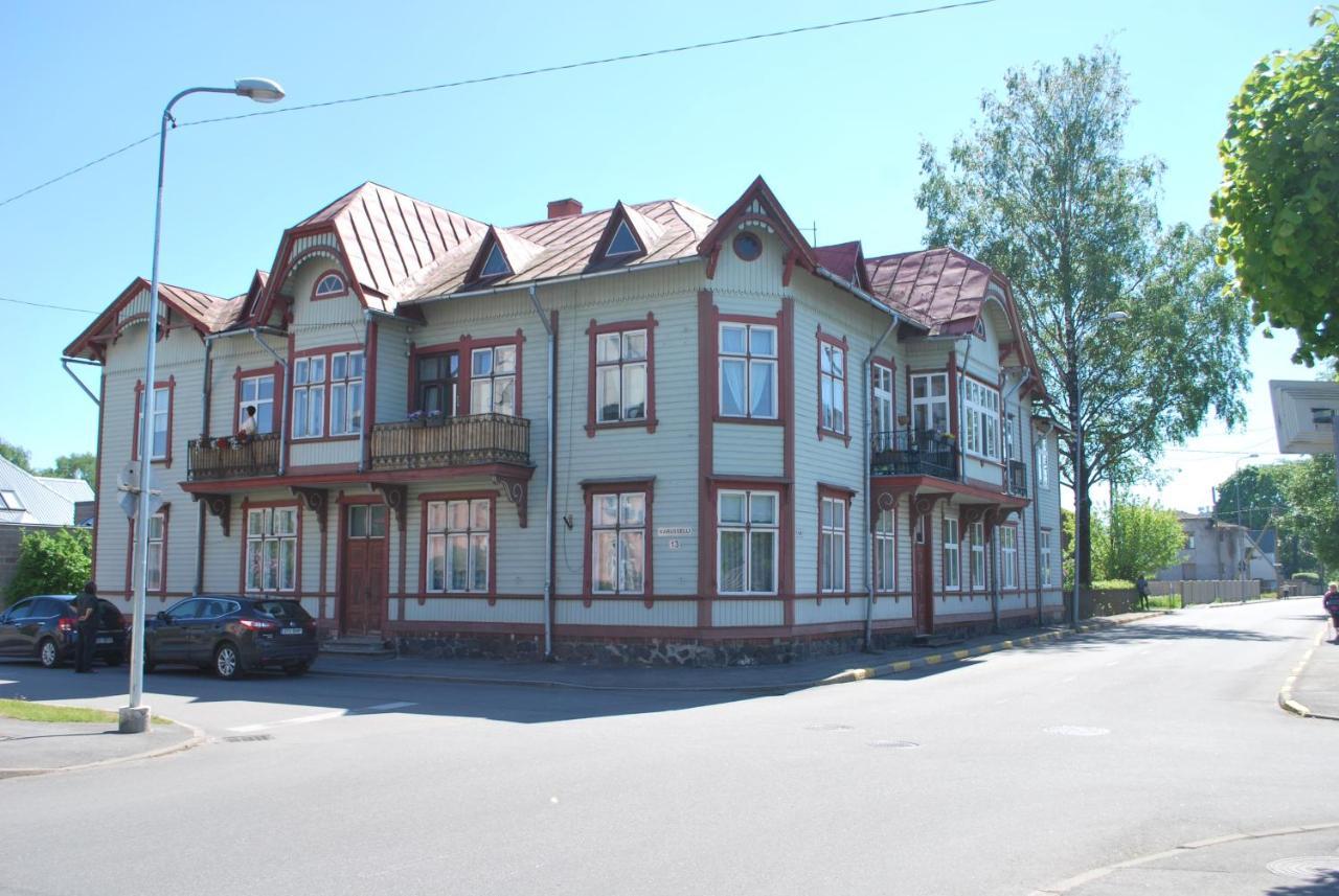 Karusselli Beach Apartment Пярну Экстерьер фото