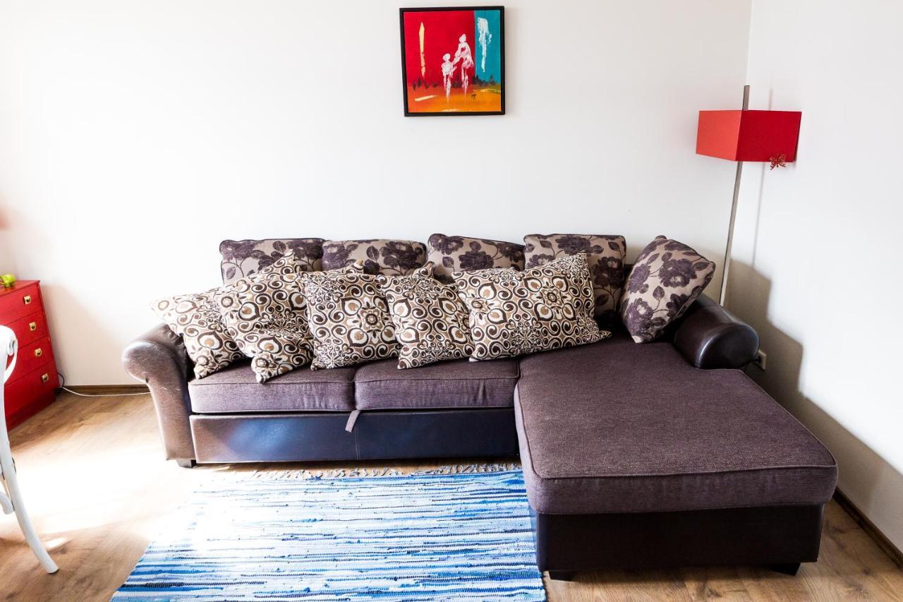 Karusselli Beach Apartment Пярну Экстерьер фото