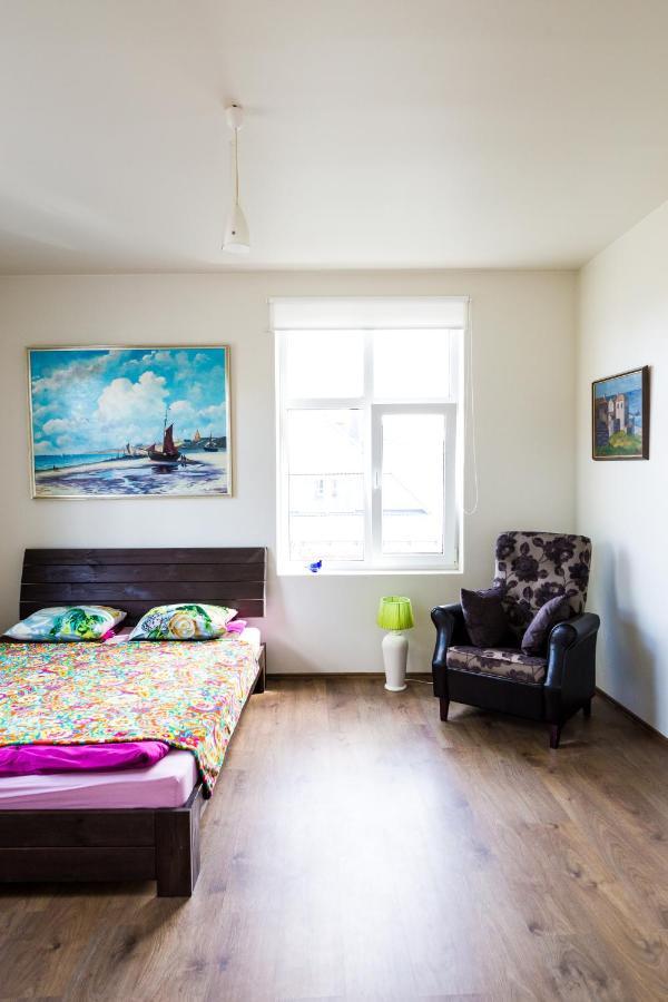 Karusselli Beach Apartment Пярну Экстерьер фото